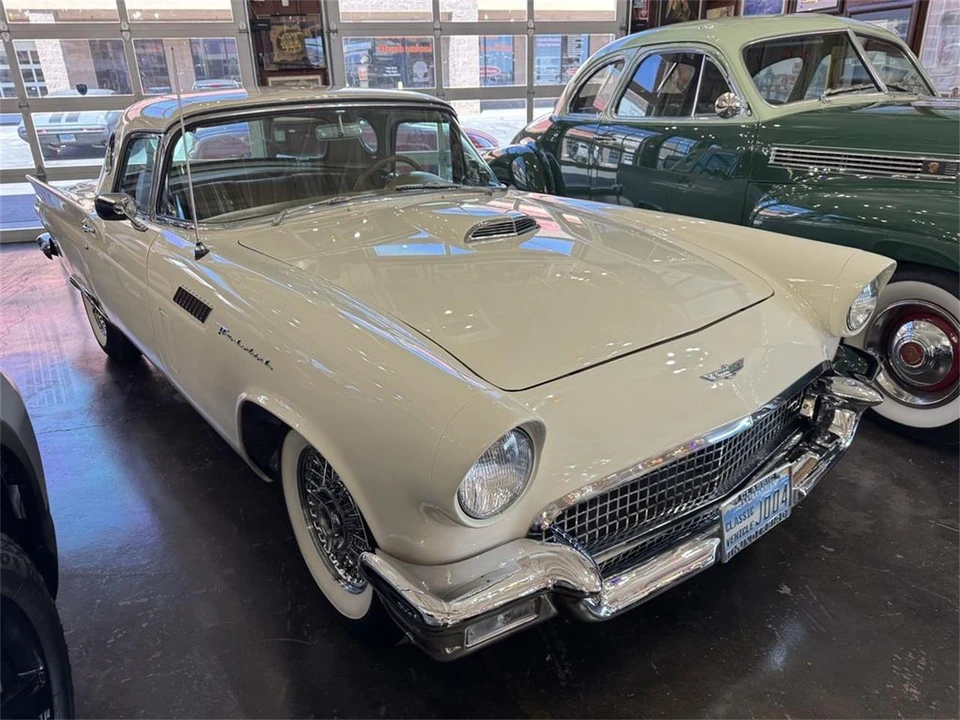 1957 Ford Thunderbird 1st Gen - Image 4 of 31