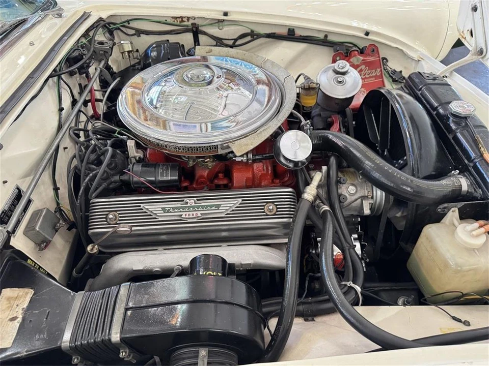 1957 Ford Thunderbird 1st Gen - Image 22 of 31
