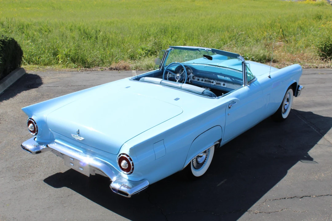 1957 Ford Thunderbird 1st Gen - Image 14 of 31