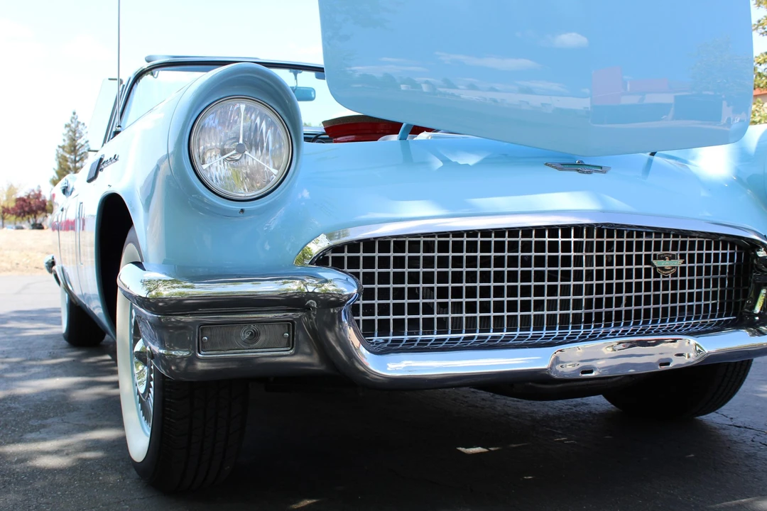 1957 Ford Thunderbird 1st Gen - Image 30 of 31