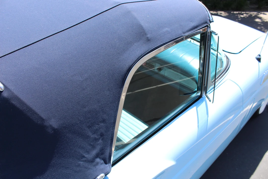 1957 Ford Thunderbird 1st Gen - Image 23 of 31