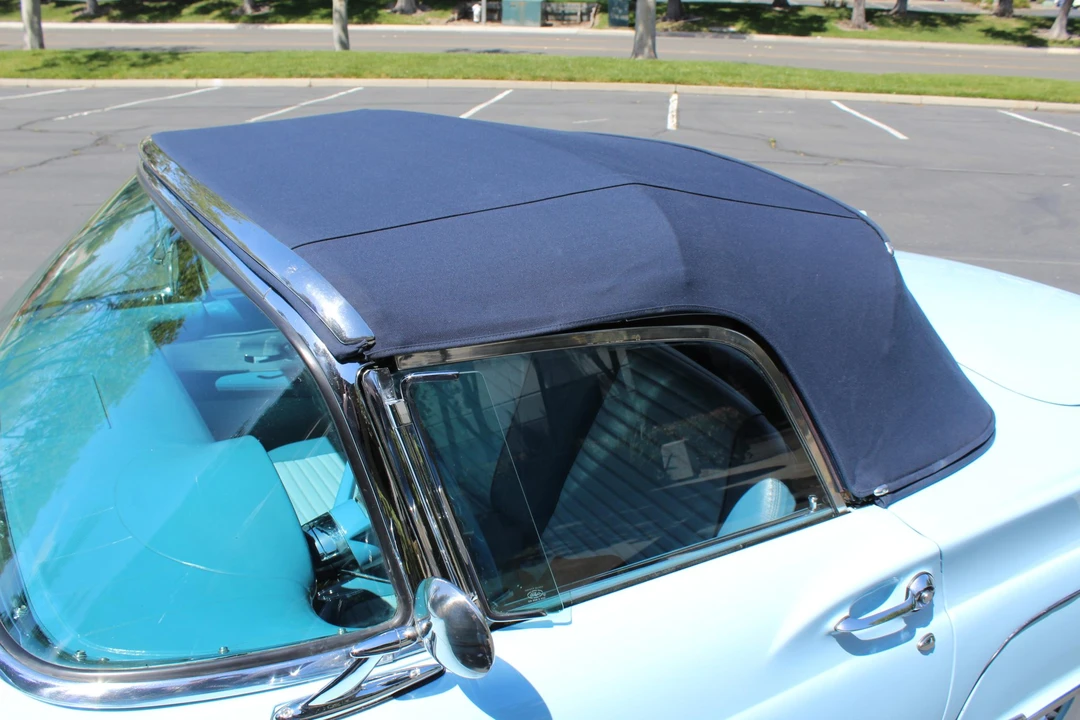 1957 Ford Thunderbird 1st Gen - Image 21 of 31