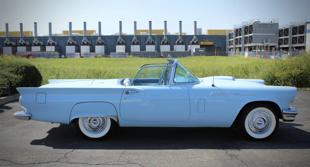 1957 Ford Thunderbird 1st Gen - Image 13 of 31