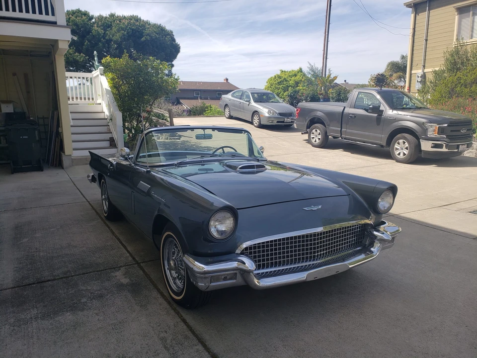 1957 Ford Thunderbird 1st Gen - Image 16 of 31
