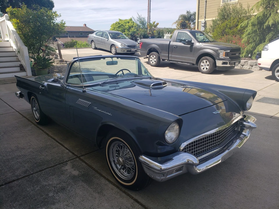 1957 Ford Thunderbird 1st Gen - Image 17 of 31