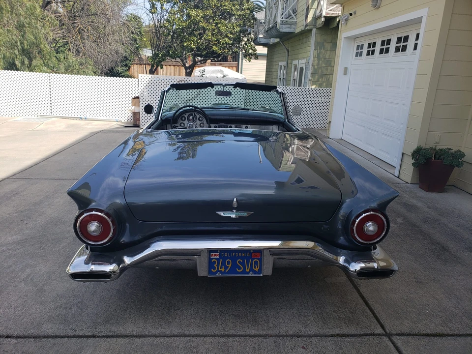 1957 Ford Thunderbird 1st Gen - Image 22 of 31