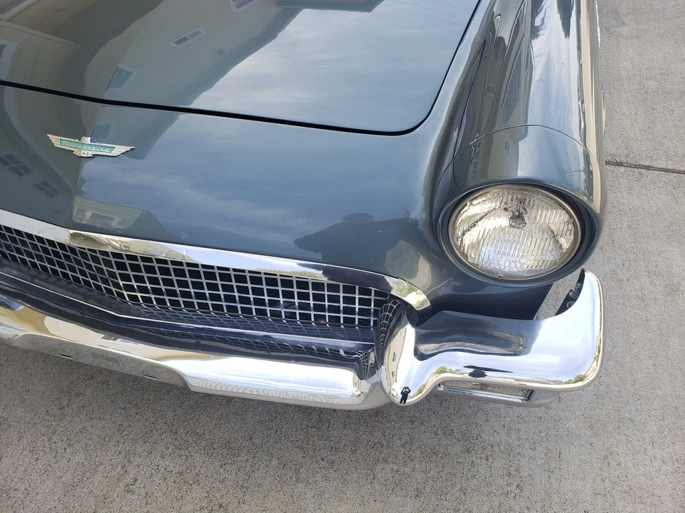 1957 Ford Thunderbird 1st Gen - Image 30 of 31