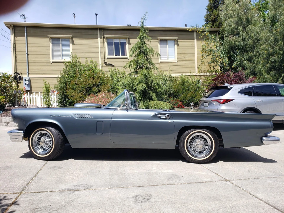 1957 Ford Thunderbird 1st Gen - Image 9 of 31