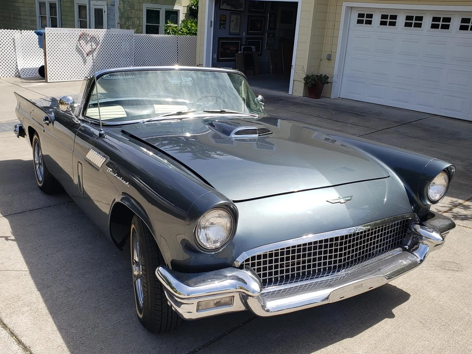 1957 Ford Thunderbird 1st Gen - Image 5 of 31