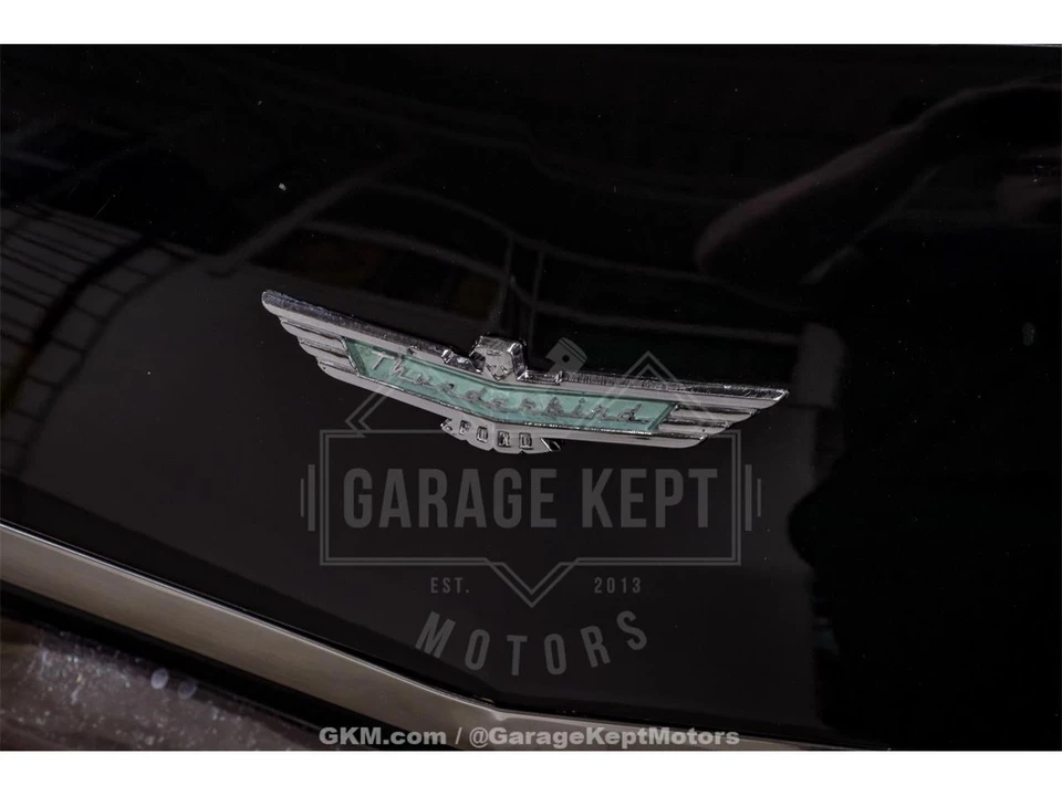 1957 Ford Thunderbird 1st Gen - Image 27 of 31