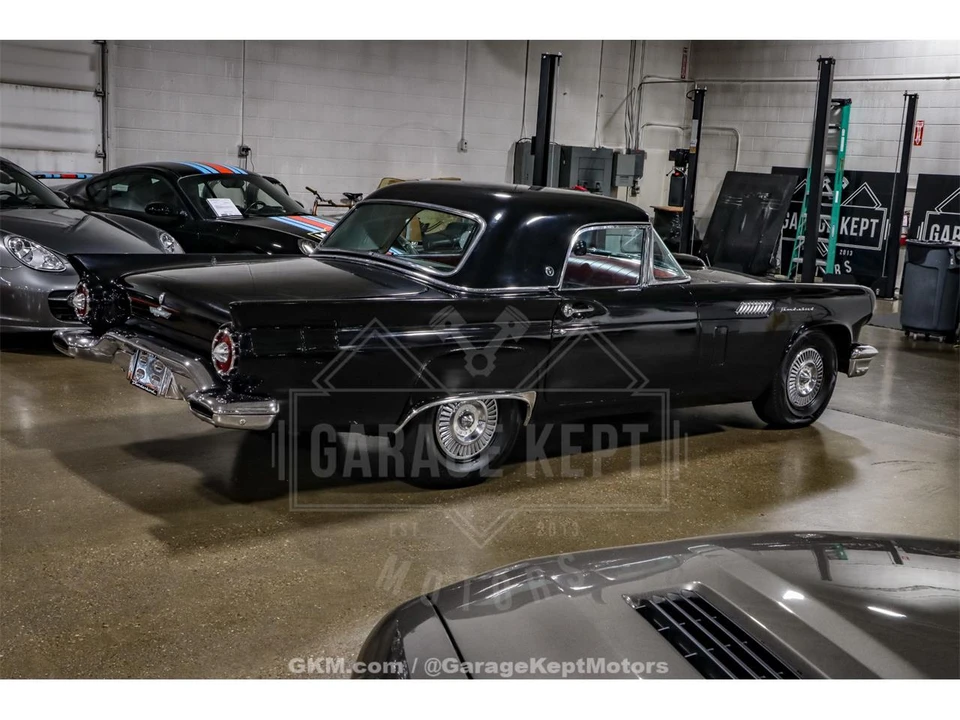 1957 Ford Thunderbird 1st Gen - Image 10 of 31