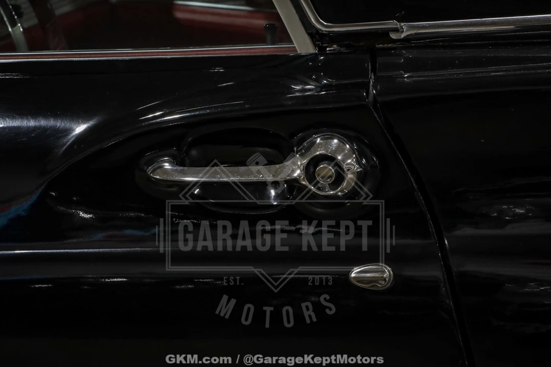 1957 Ford Thunderbird 1st Gen - Image 30 of 31
