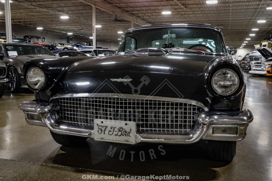 1957 Ford Thunderbird 1st Gen - Image 20 of 31