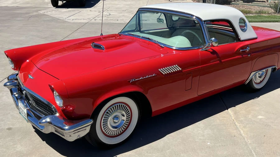 1957 Ford Thunderbird 1st Gen - Image 8 of 9