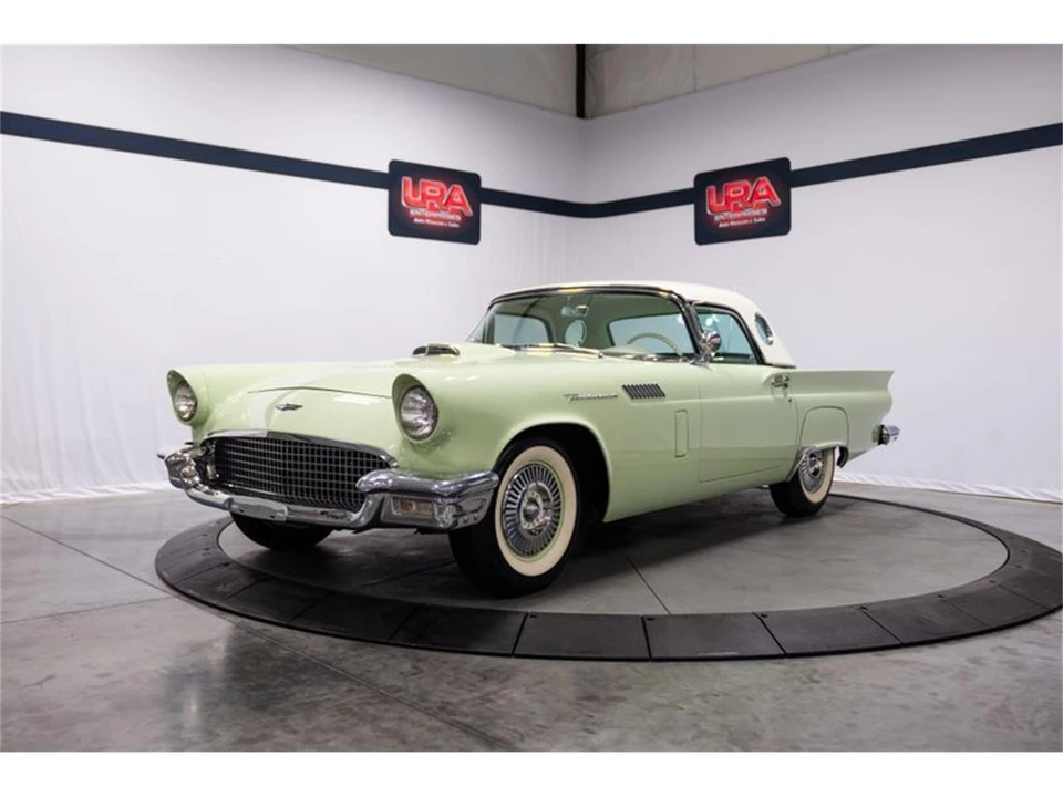 1957 Ford Thunderbird 1st Gen - Image 3 of 31