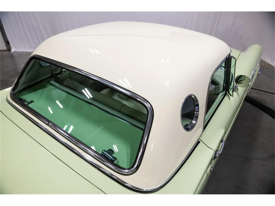 1957 Ford Thunderbird 1st Gen - Image 21 of 31