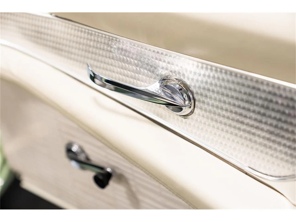 1957 Ford Thunderbird 1st Gen - Image 31 of 31