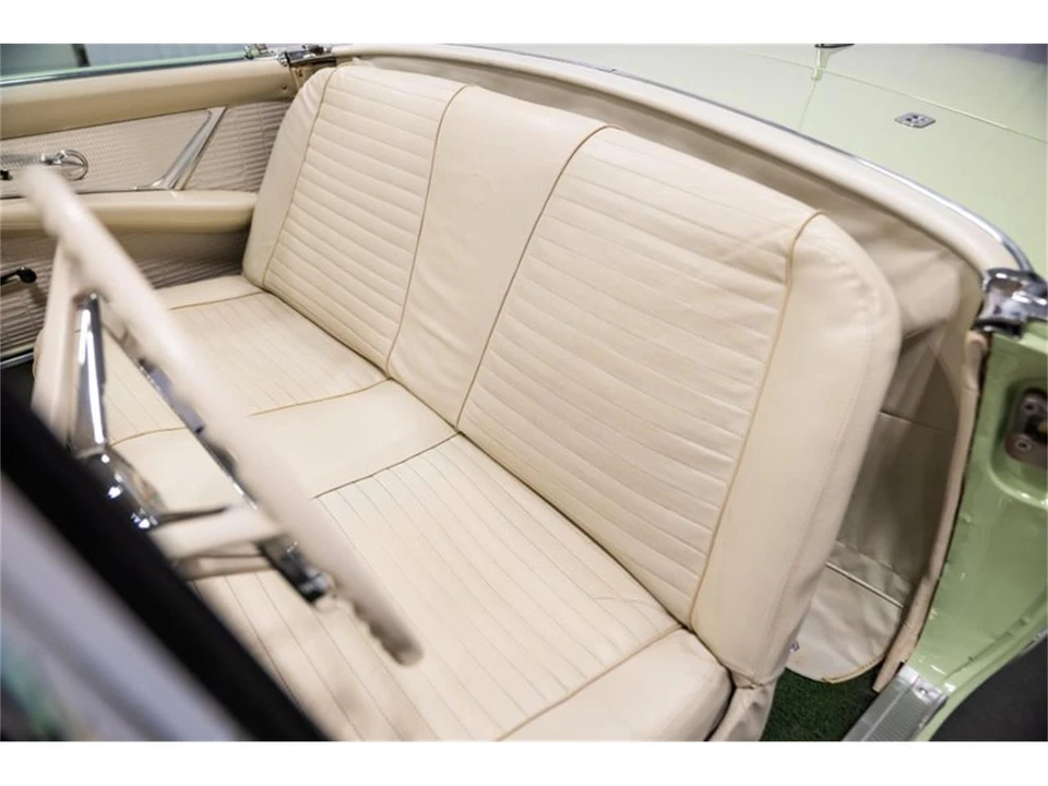 1957 Ford Thunderbird 1st Gen - Image 28 of 31
