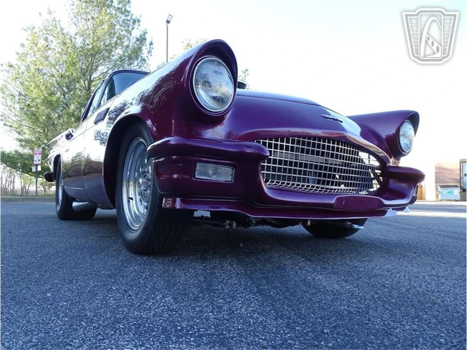 1957 Ford Thunderbird 1st Gen - Image 23 of 31