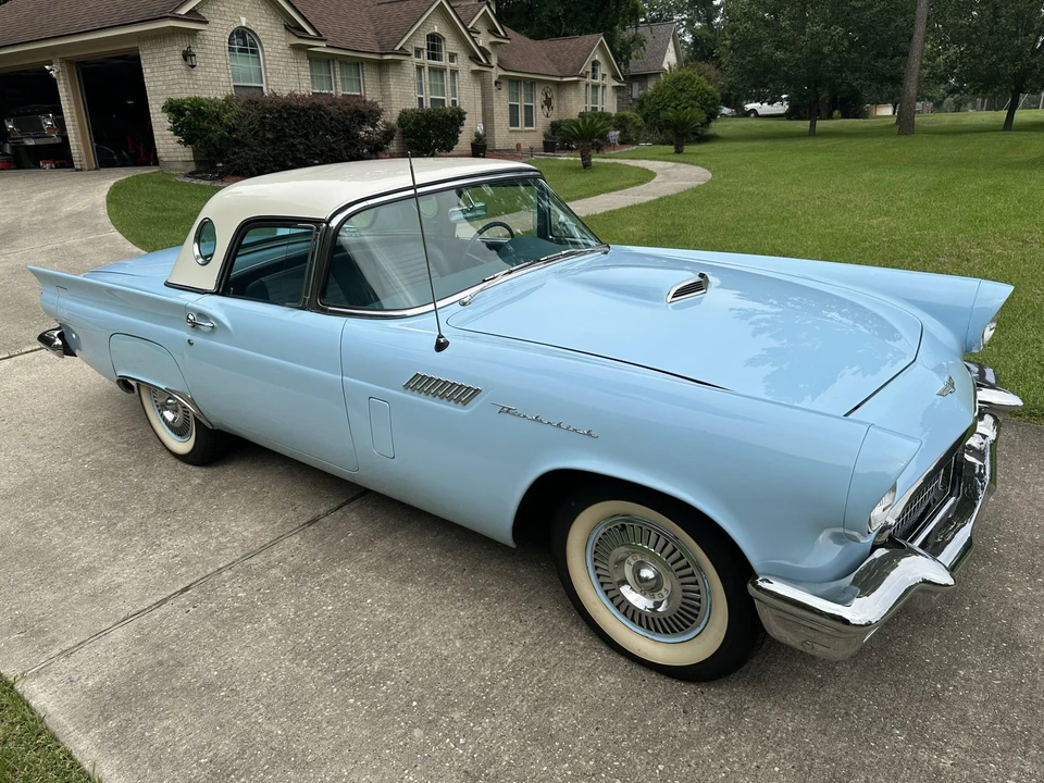 1957 Ford Thunderbird 1st Gen - Image 5 of 31