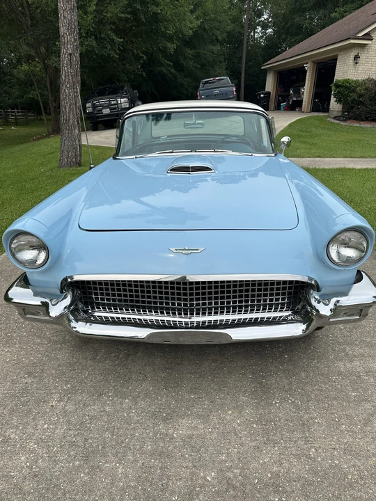 1957 Ford Thunderbird 1st Gen - Image 18 of 31