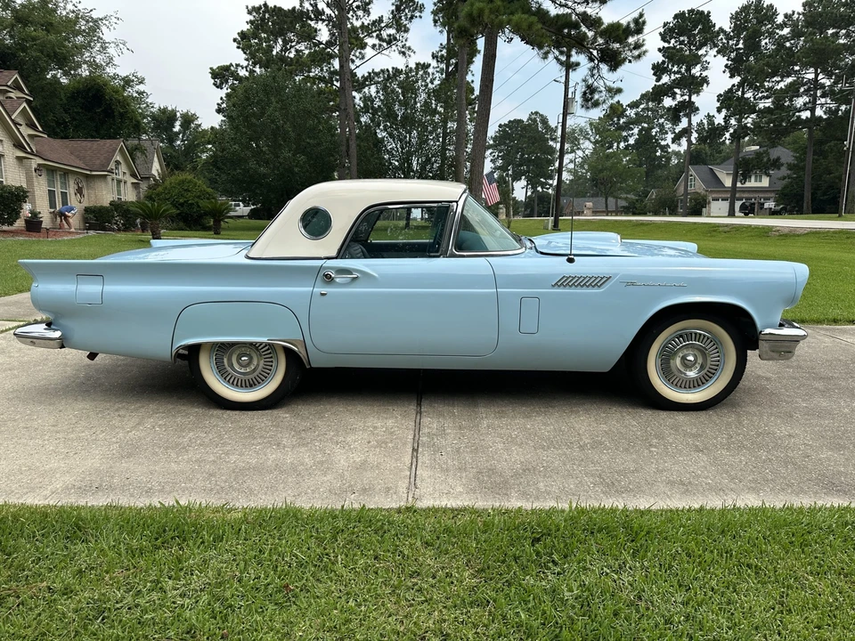 1957 Ford Thunderbird 1st Gen - Image 9 of 31