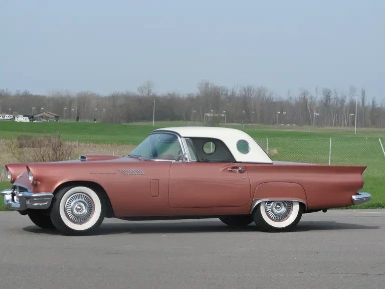 1957 Ford Thunderbird 1st Gen - Image 2 of 2