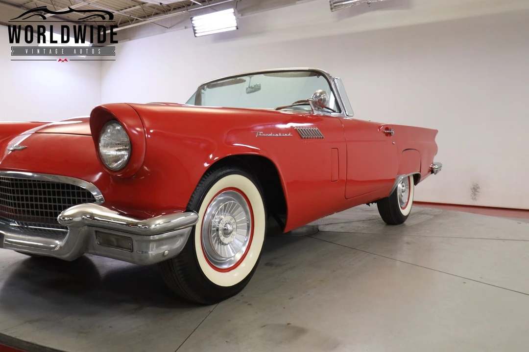 1957 Ford Thunderbird 1st Gen - Image 9 of 12