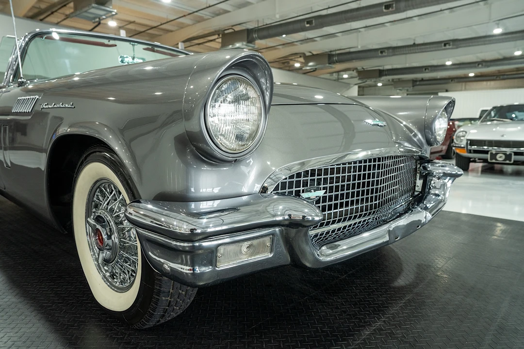 1957 Ford Thunderbird 1st Gen - Image 17 of 31