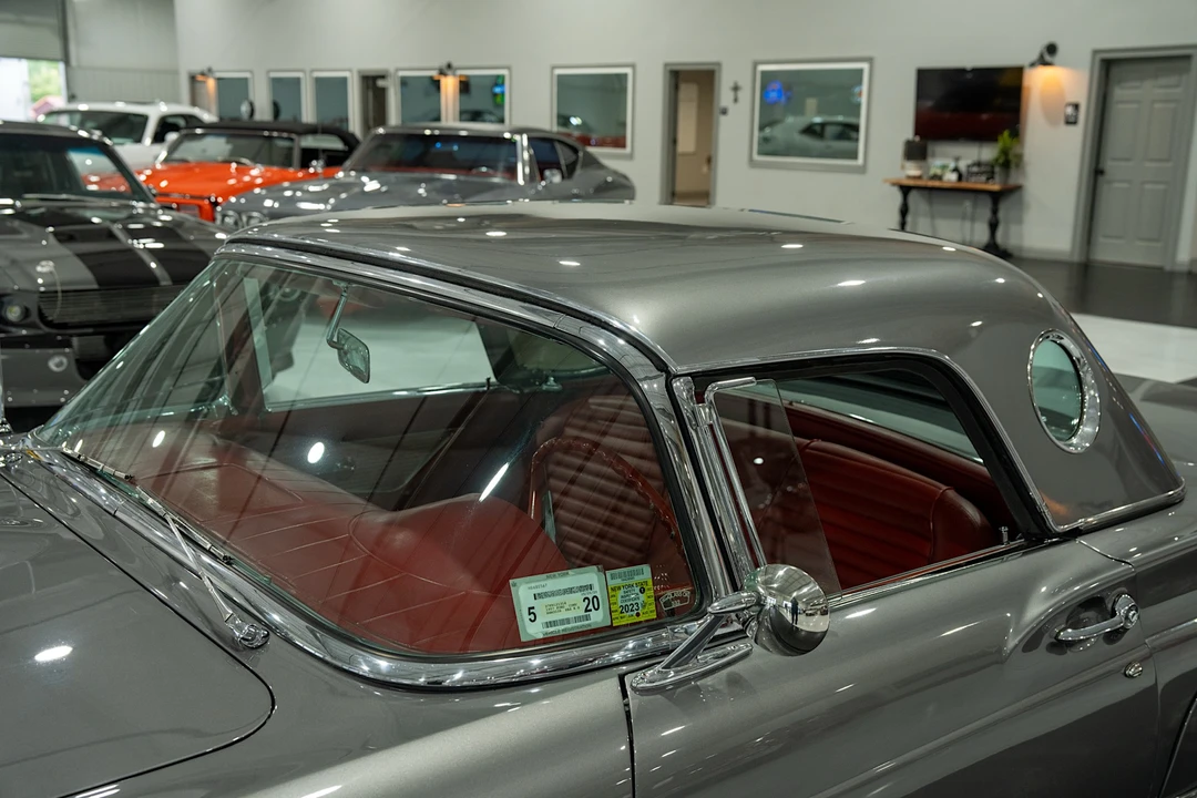 1957 Ford Thunderbird 1st Gen - Image 24 of 31