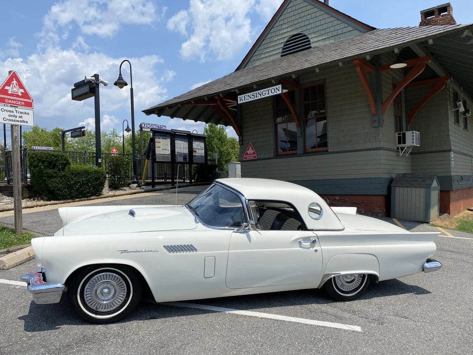 1957 Ford Thunderbird 1st Gen - Image 11 of 31