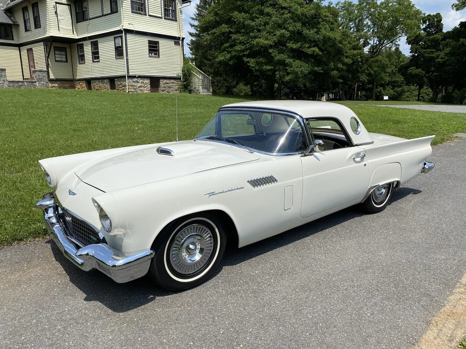 1957 Ford Thunderbird 1st Gen - Image 8 of 31