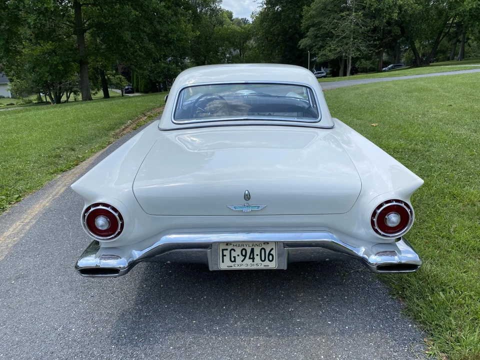 1957 Ford Thunderbird 1st Gen - Image 14 of 31