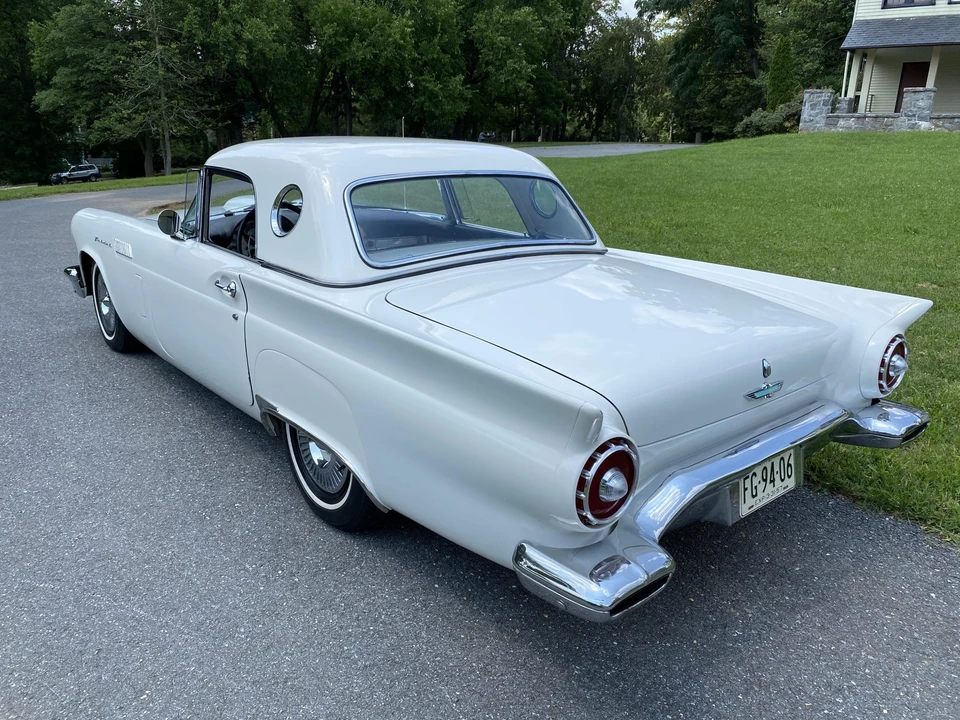 1957 Ford Thunderbird 1st Gen - Image 13 of 31
