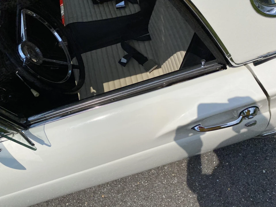 1957 Ford Thunderbird 1st Gen - Image 30 of 31