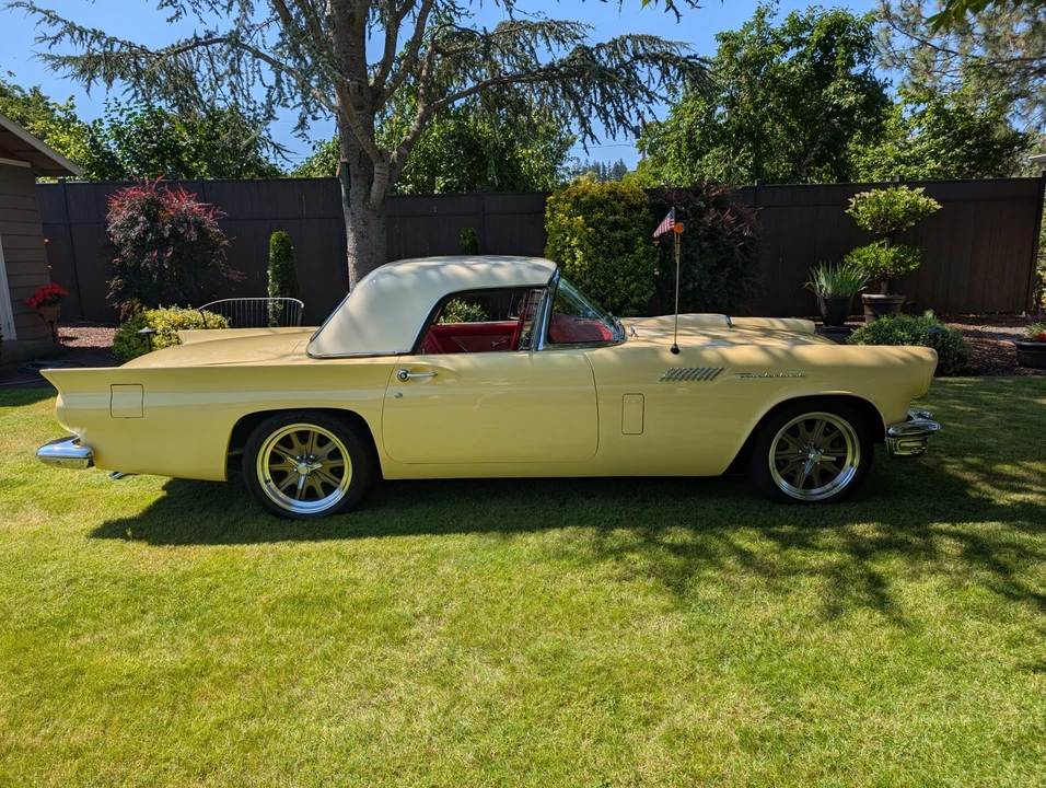 1957 Ford Thunderbird 1st Gen - Image 14 of 31