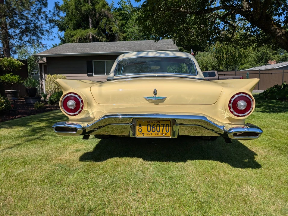 1957 Ford Thunderbird 1st Gen - Image 10 of 31