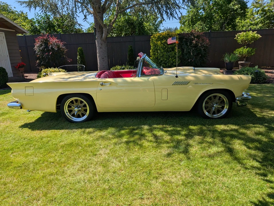 1957 Ford Thunderbird 1st Gen - Image 18 of 31