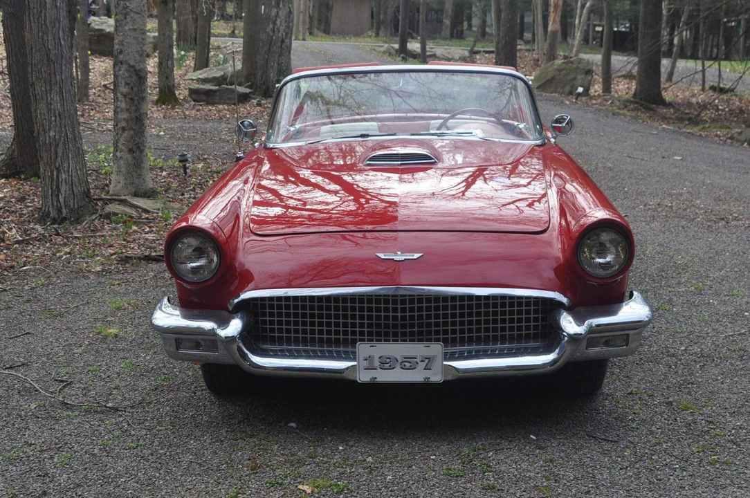1957 Ford Thunderbird 1st Gen - Image 3 of 31