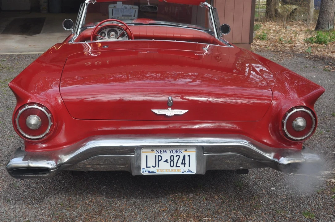 1957 Ford Thunderbird 1st Gen - Image 13 of 31