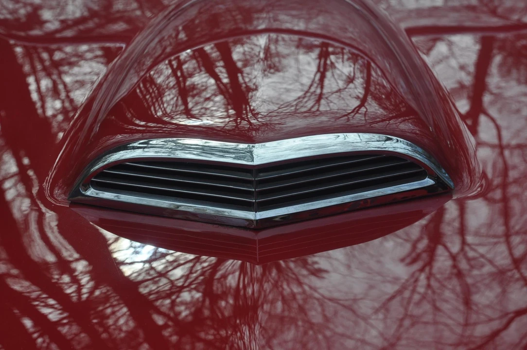 1957 Ford Thunderbird 1st Gen - Image 17 of 31