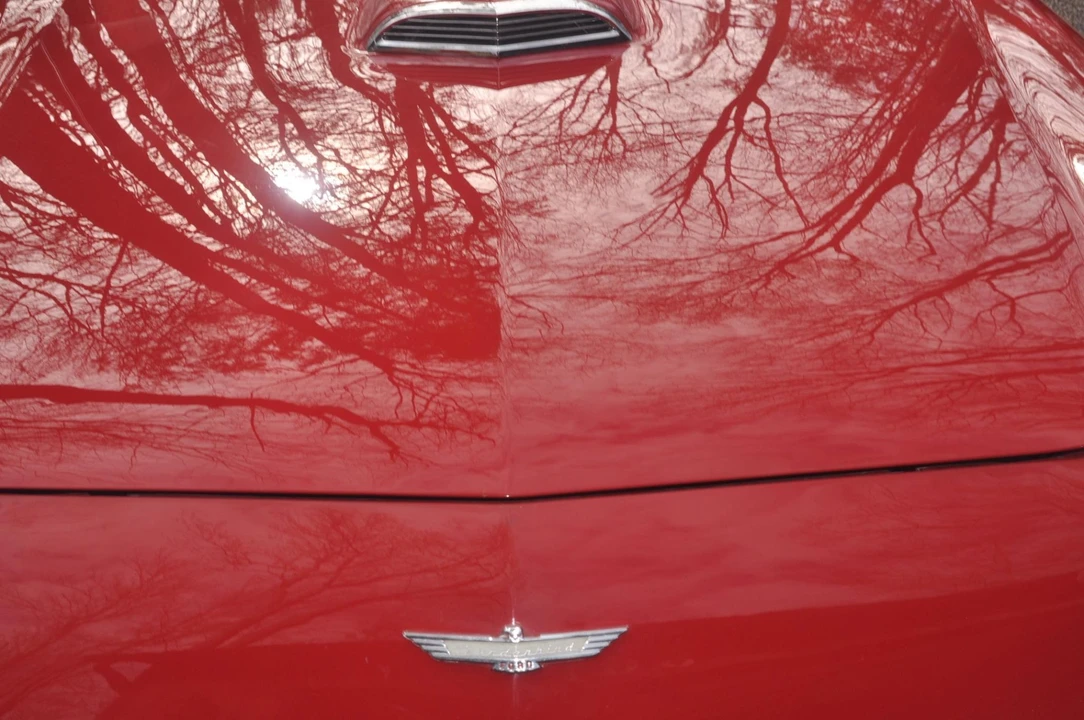 1957 Ford Thunderbird 1st Gen - Image 18 of 31
