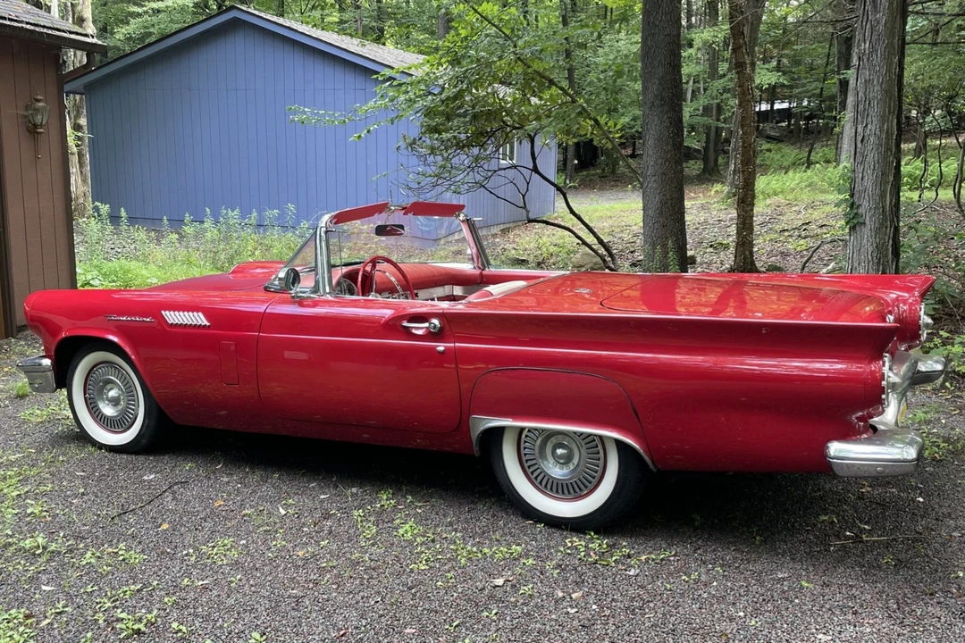 1957 Ford Thunderbird 1st Gen - Image 4 of 31