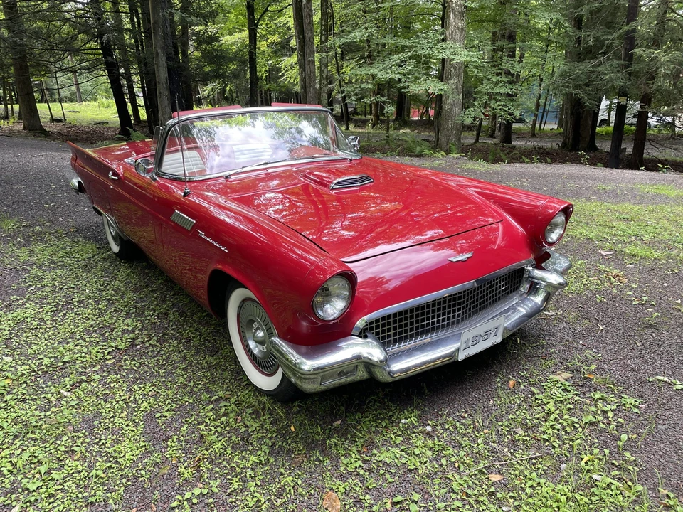 1957 Ford Thunderbird 1st Gen - Image 10 of 31