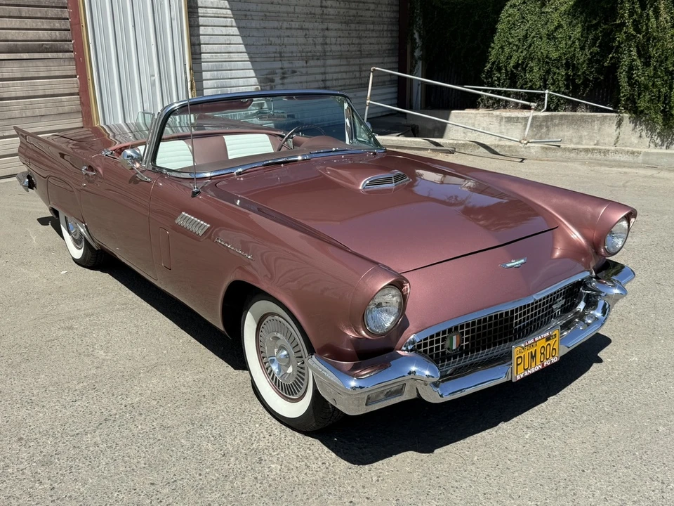 1957 Ford Thunderbird 1st Gen - Image 10 of 31