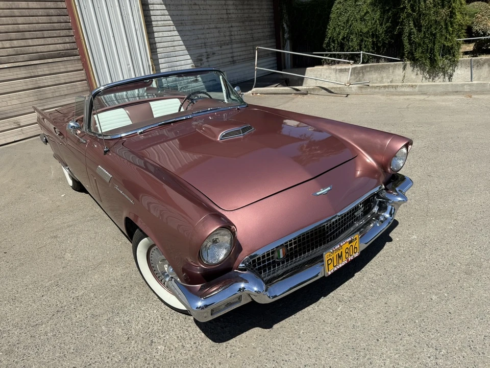 1957 Ford Thunderbird 1st Gen - Image 9 of 31