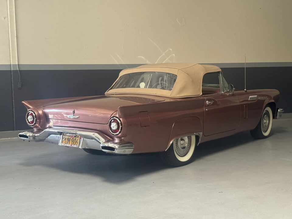 1957 Ford Thunderbird 1st Gen - Image 20 of 31