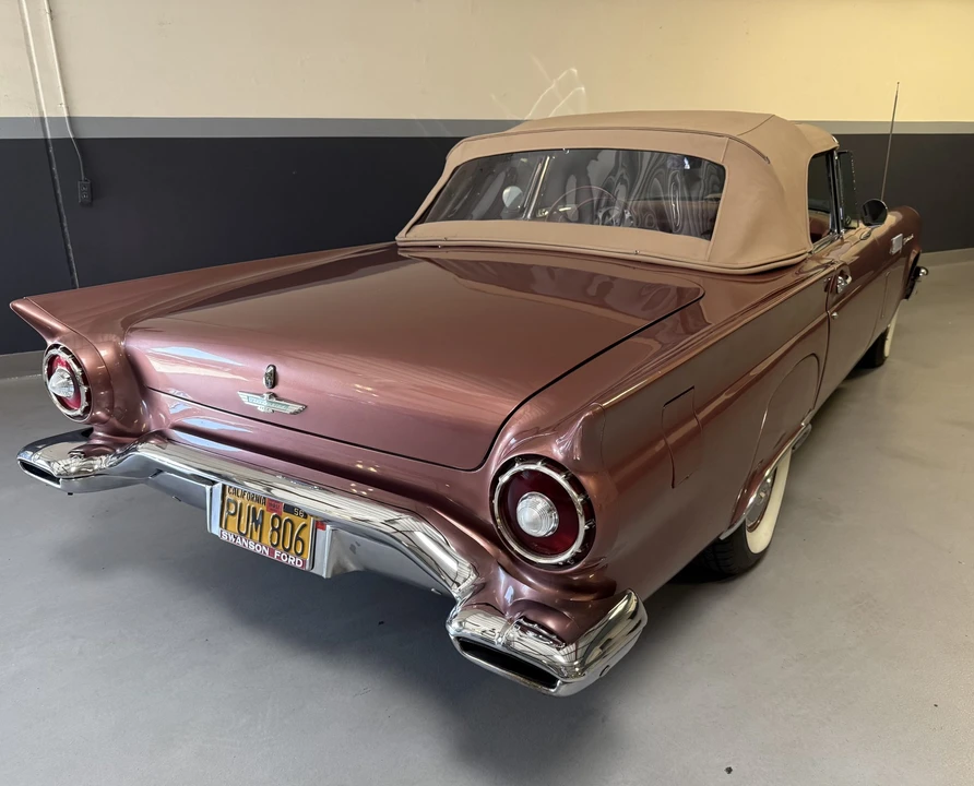 1957 Ford Thunderbird 1st Gen - Image 25 of 31