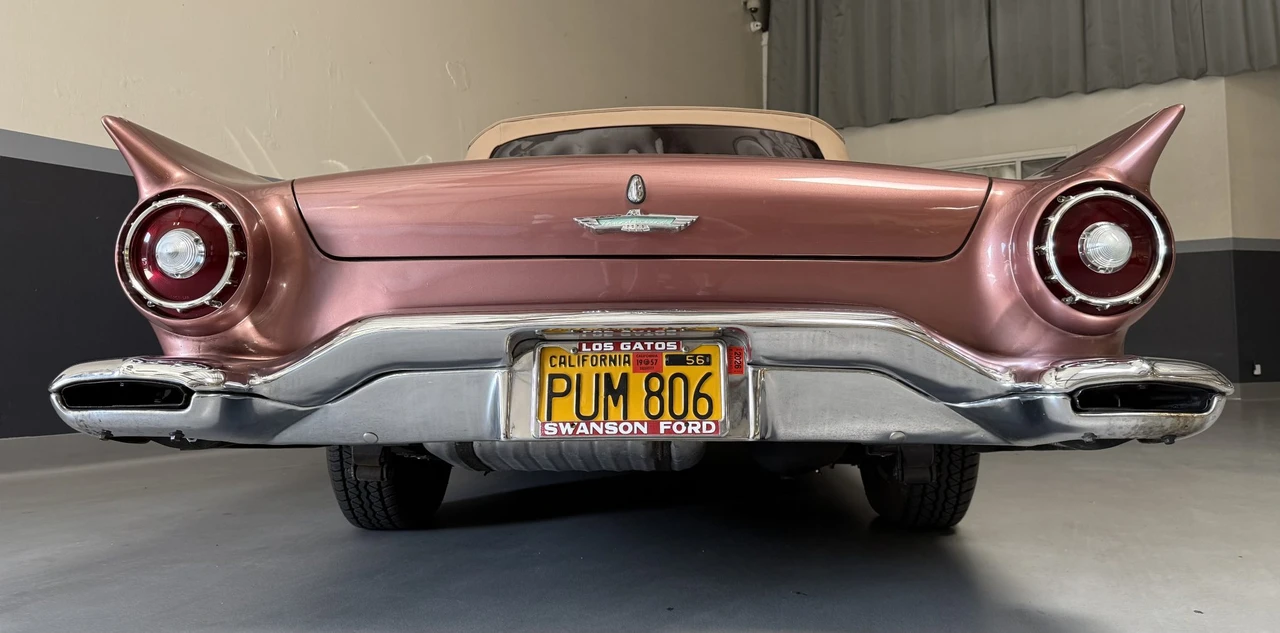 1957 Ford Thunderbird 1st Gen - Image 26 of 31