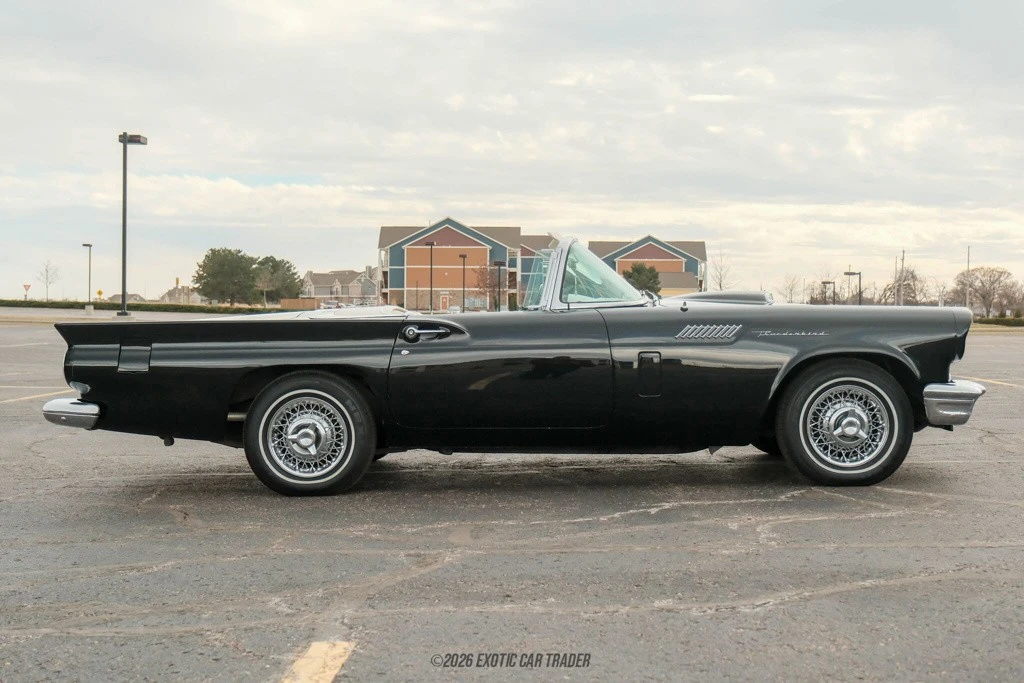 1957 Ford Thunderbird 1st Gen - Image 9 of 12